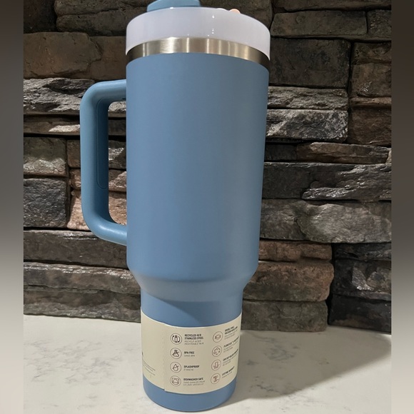 Stanley Blue Quencher H2.0 Tumbler - Picture 7 of 12